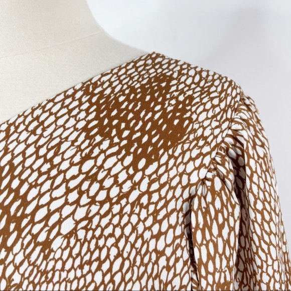 Vici Gemstone One Shoulder Blouse - S - NWOT - Picture 5 of 5